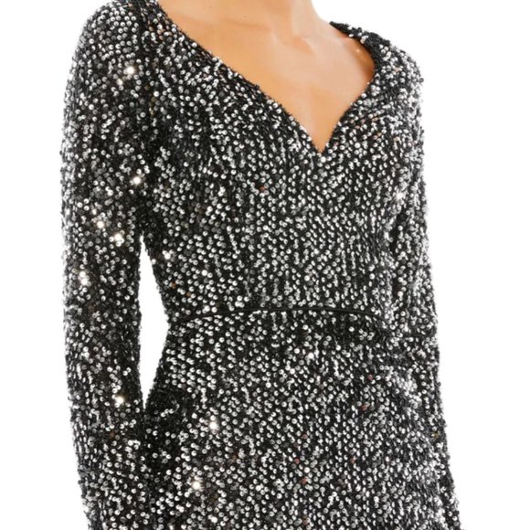 MAC  DUGGAL 26555 LONG SLEEVE SEQUIN BLACK SILVER GOWN sz 14 - Picture 3 of 6